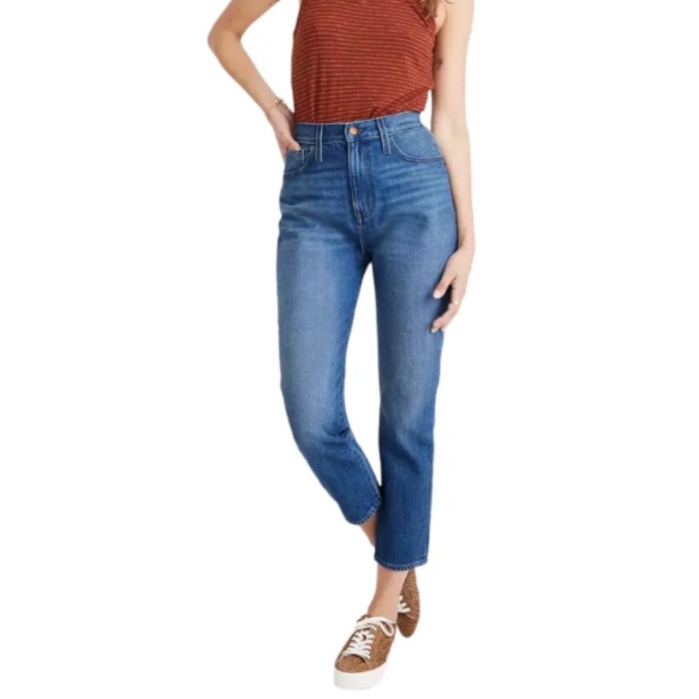 Madewell “the mom Jean” size 28P